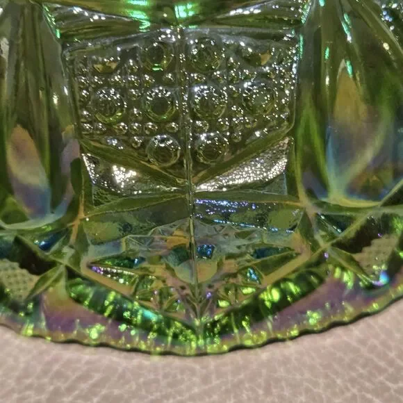 Vintage LE Smith Berry Bowl w/ Handle Green Carnival Glass Nappy Bowl Quintec - Picture 5 of 8